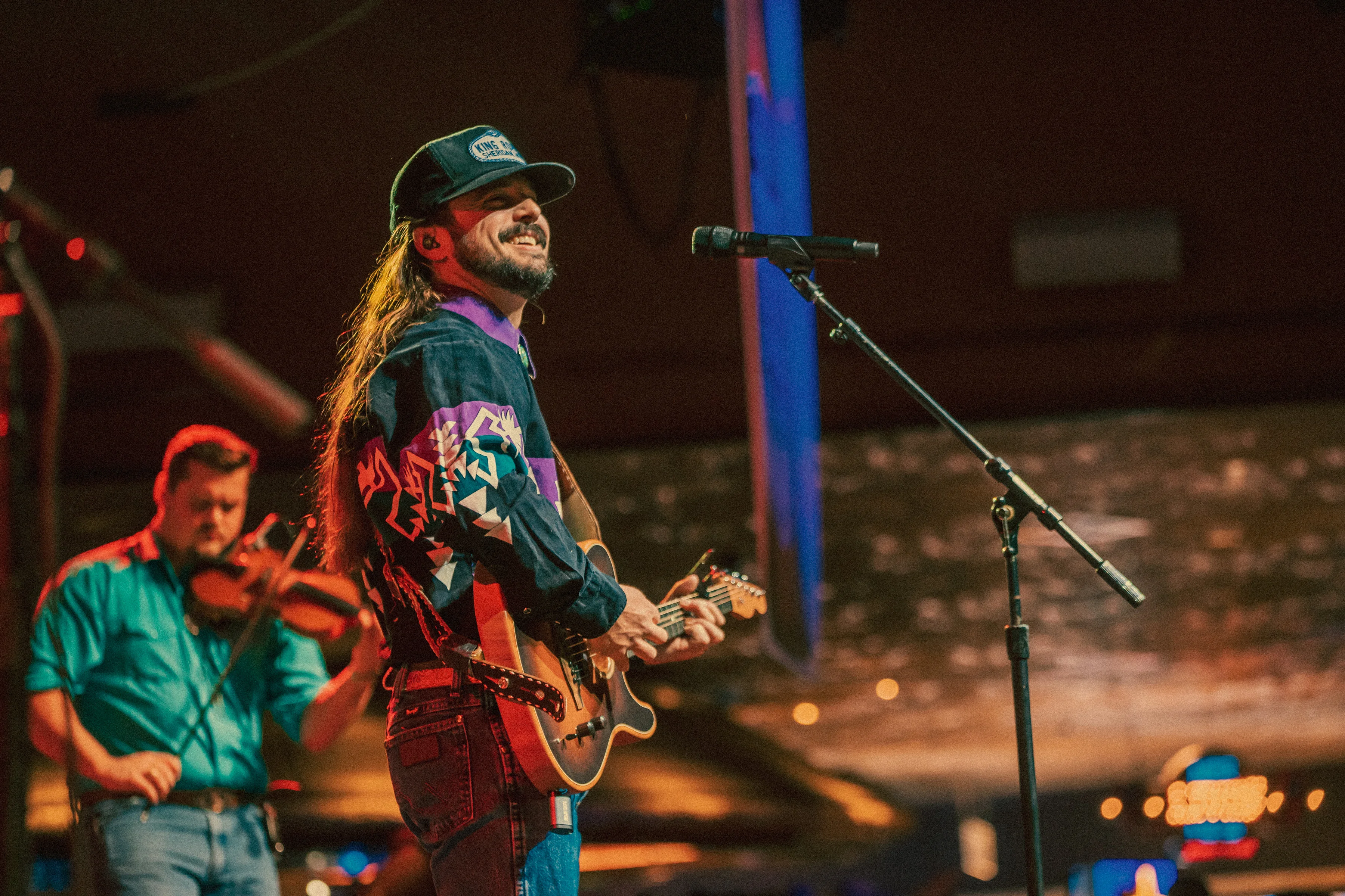 Ian Munsick live on tour